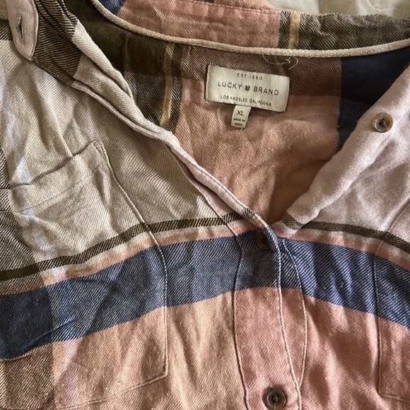 Lucky Brand Flannel - Picture 3 of 3